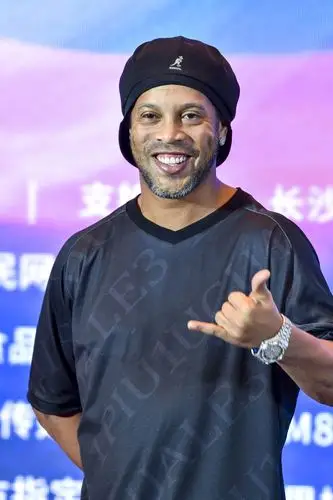 多家俱乐部 多家俱乐部